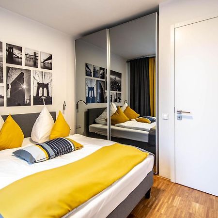 Modern Apartment With Balcony And Garage Prague Luaran gambar