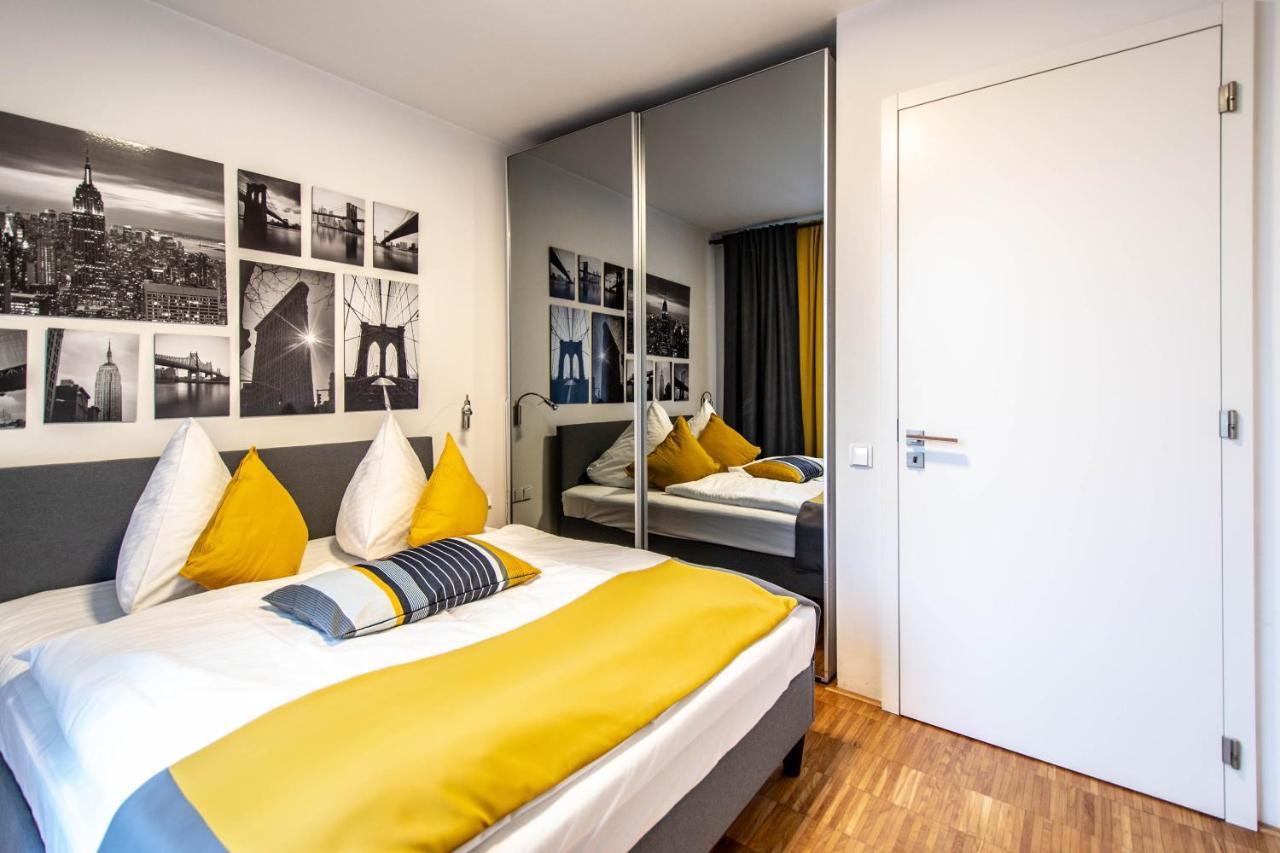 Modern Apartment With Balcony And Garage Prague Luaran gambar
